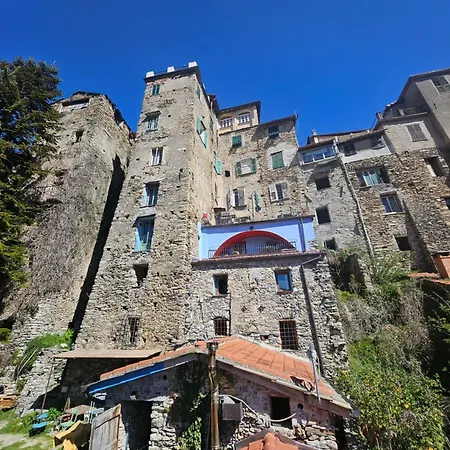 La Torre Medievale 3*