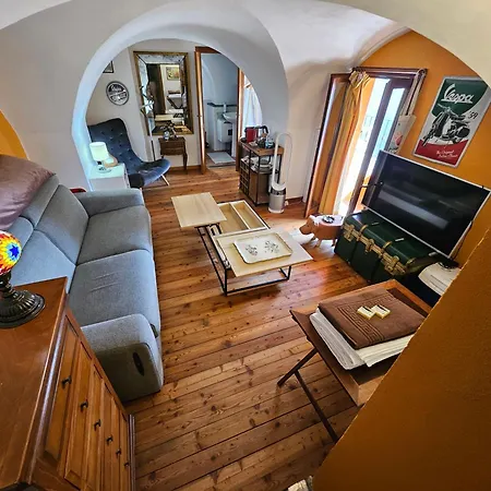 La Torre Medievale Konukevi