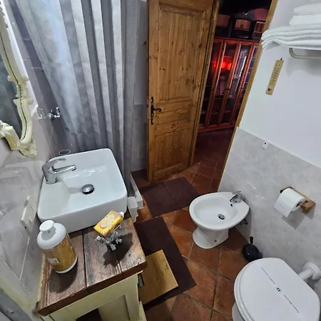 La Torre Medievale Konukevi 3*